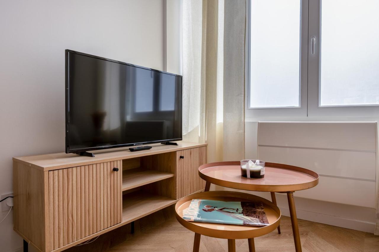 Апартаменты La Perle Citadine En Hyper Centre Ла-Рошель Экстерьер фото
